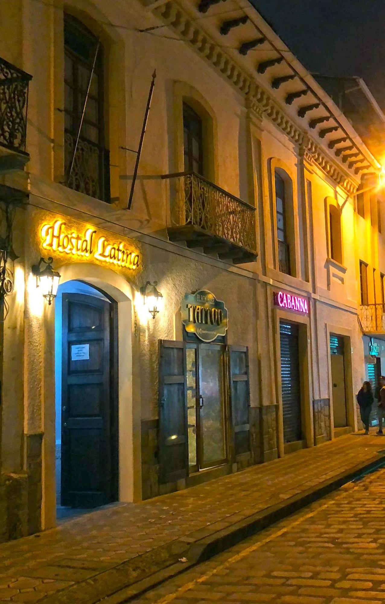 Hostal Latina Cuenca Exterior photo